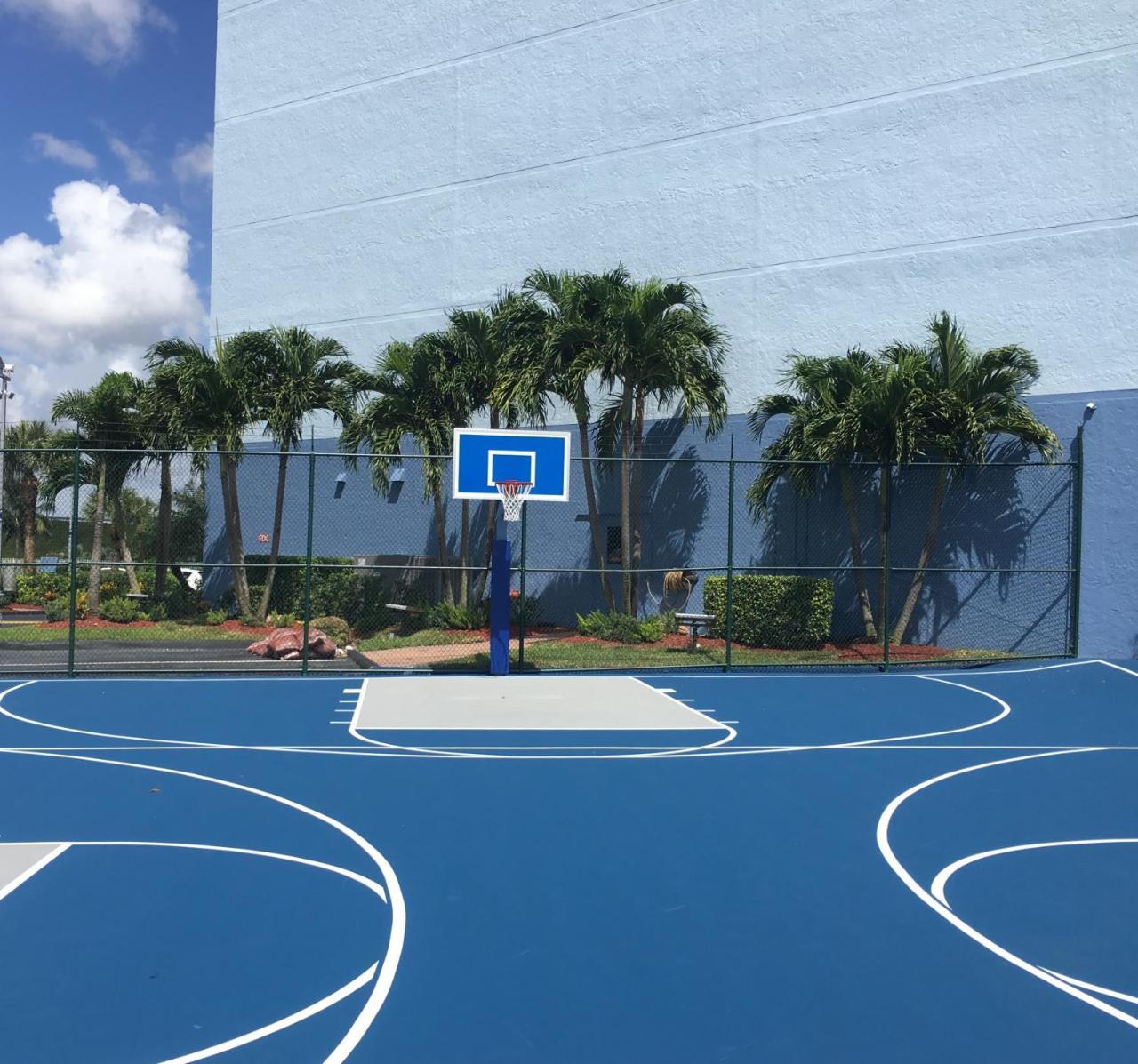 Stadium Hotel Miami Gardens Eksteriør billede